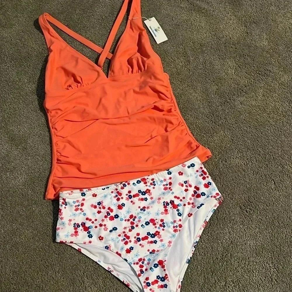 (33)NWT  tankini style swimsuit​